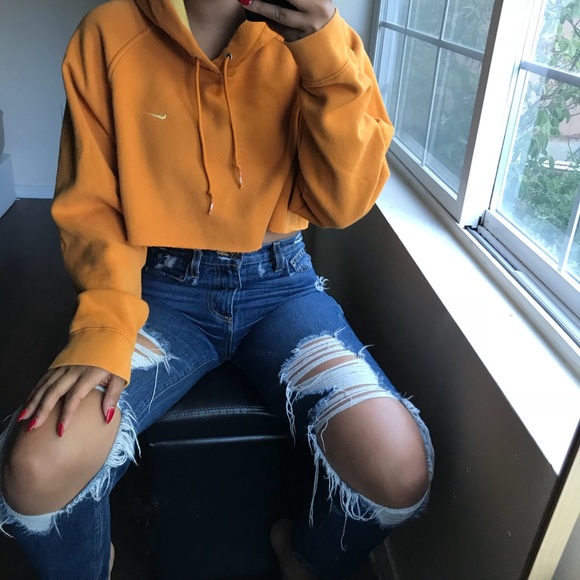 Nike Tops - Vintage Orange Nike crop hoodie